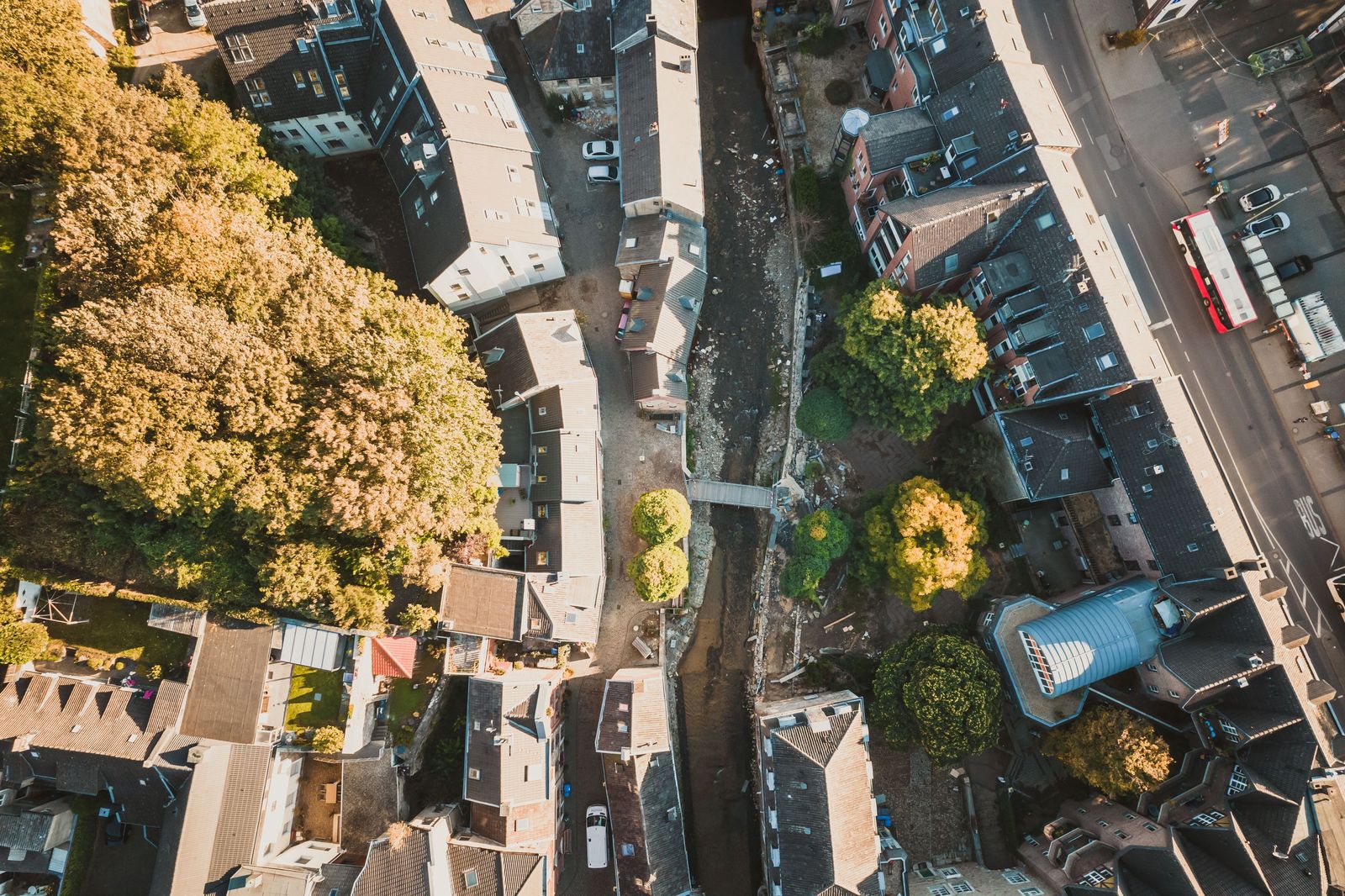 Luftbild der Stolberger Innenstadt nach dem Hochwasser 2021